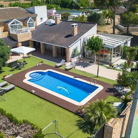 Pool, Sauna, Pool Table 13 Guests Villa